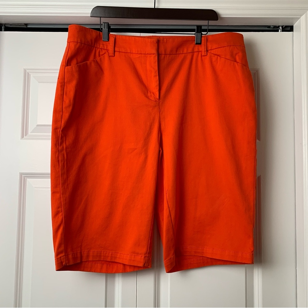 Jones New York Vibrant Orange Stretch Women's Cotton Blend Bermudas Size 16W